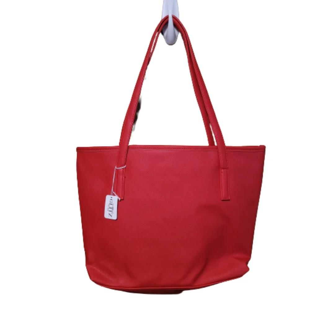 Red tote bag NWT